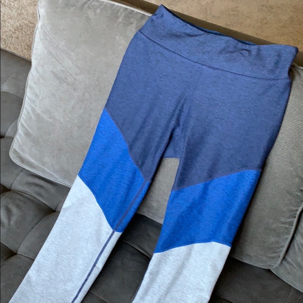 Outdoor Voices Springs Leggings Rare Color Combo